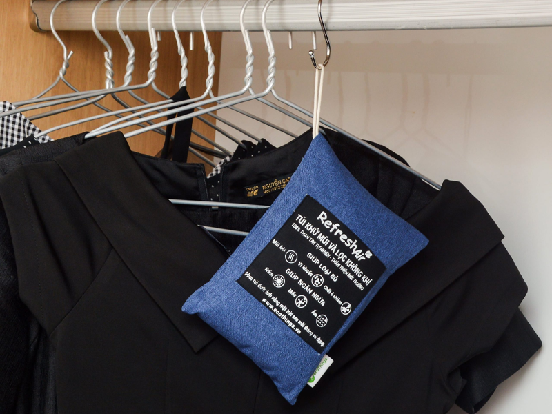 Hút ẩm tủ quần áo