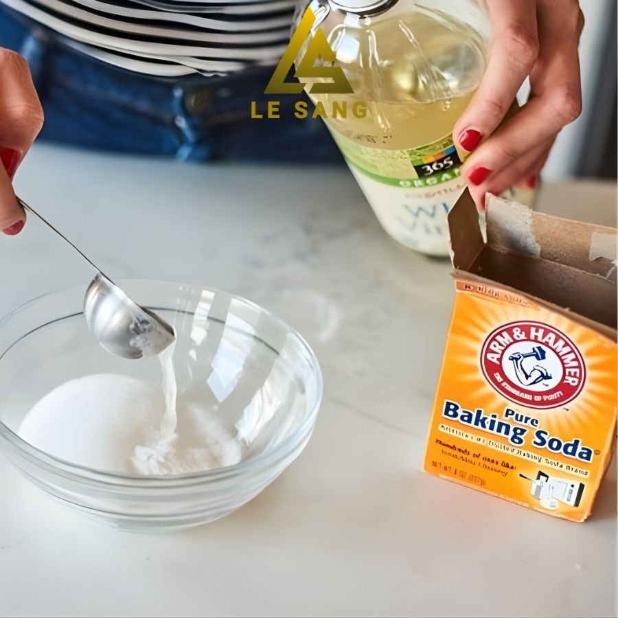 cach-hut-am-trong-phong-kin-bang-baking-soda