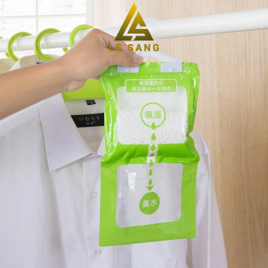 luu-y-khi-dung-tui-hut-am-tu-quan-ao